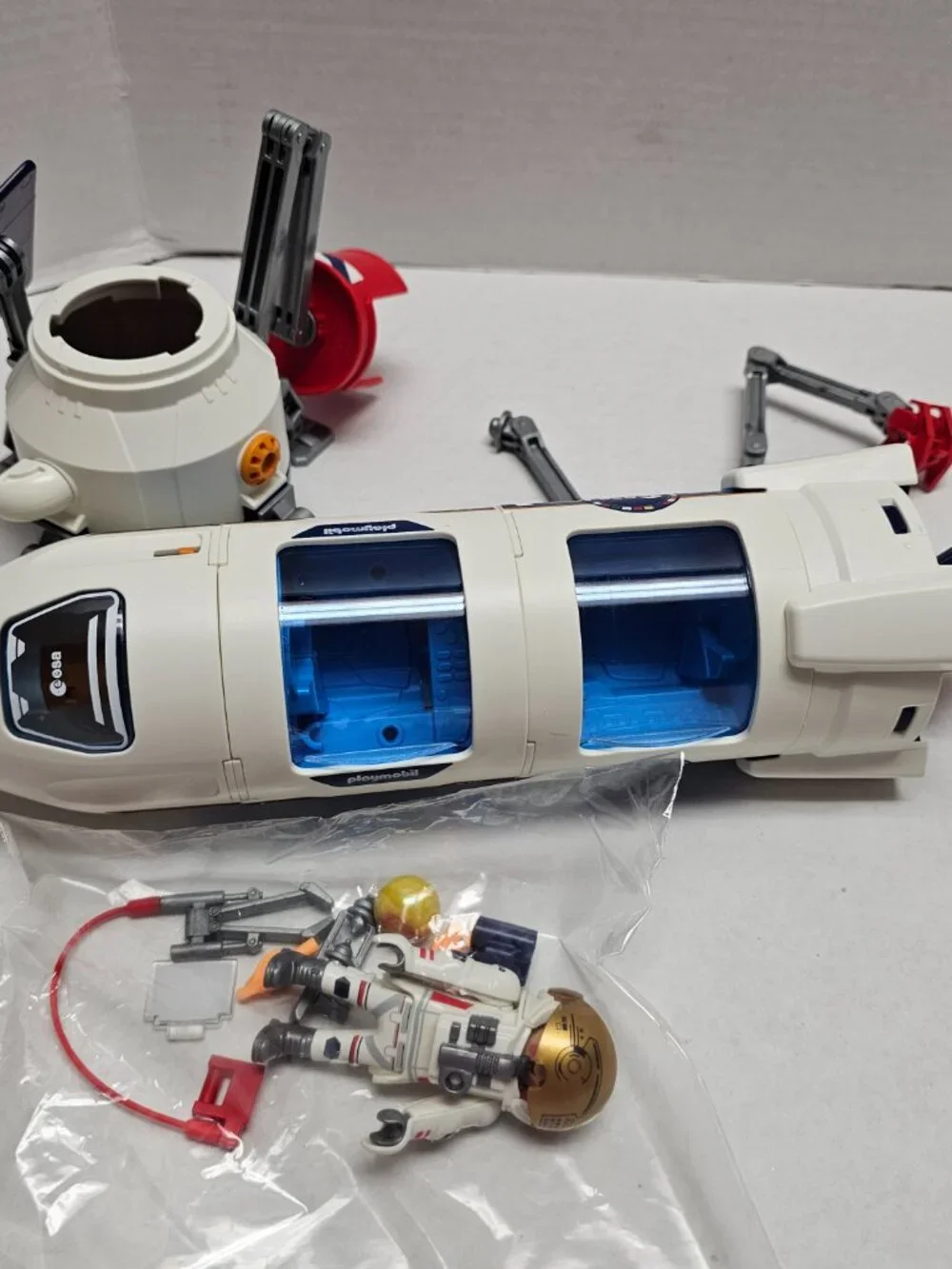 Playmobil ESA Outer Space Ship Mars Research Rocket Astronaut Figure 72011 4+